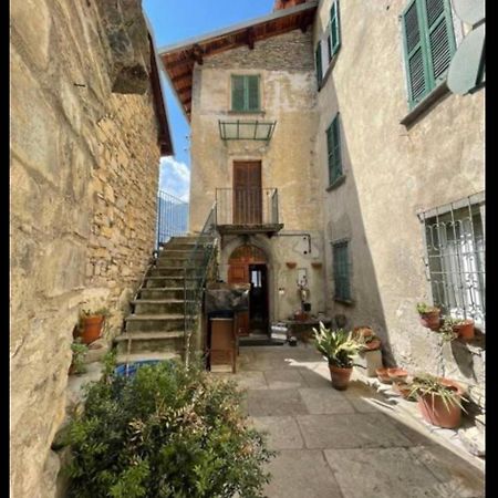La Corte Sul Lago Pognana Lario Esterno foto